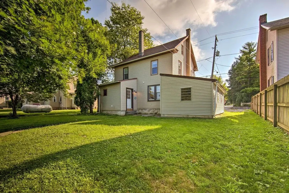 8 Mi to Dtwn Lancaster: Home in Amish Country