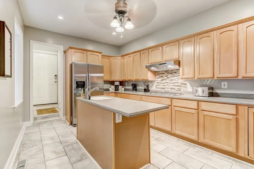 Historic Home Near Convention Center, Stadiums, & Harbor