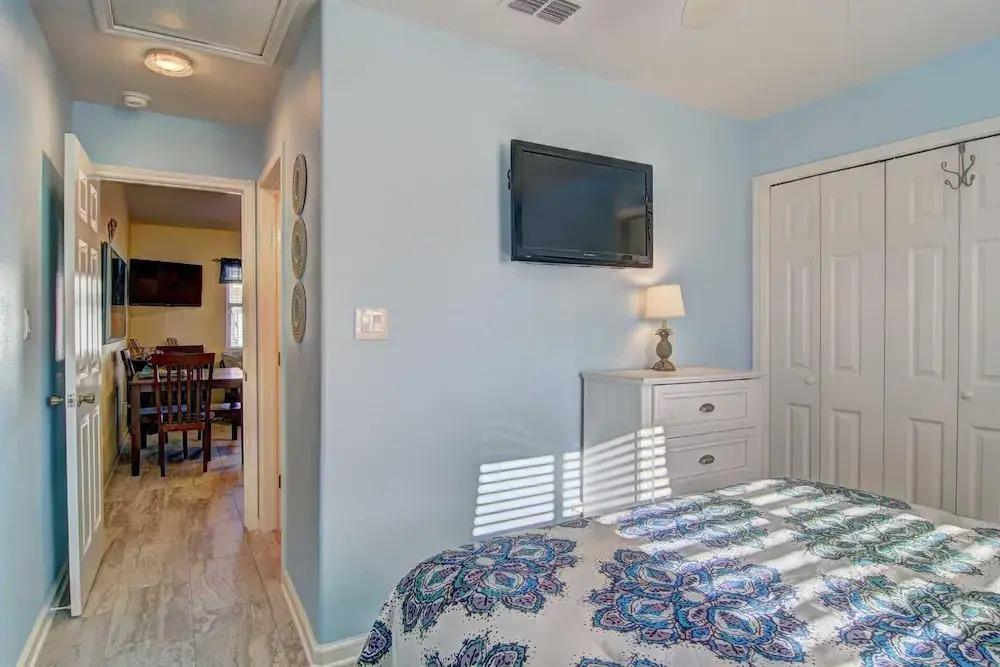 Little Cayman (Costa Del Ray #4) - 2 Br Condo