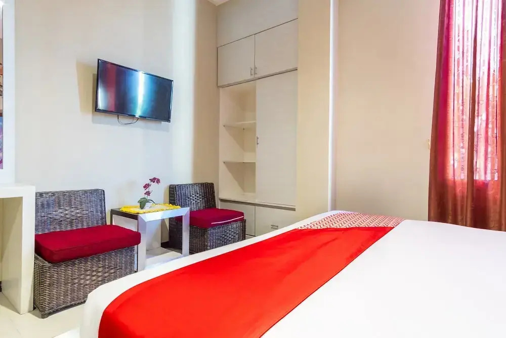 Oyo 711 Salam Residence Syariah