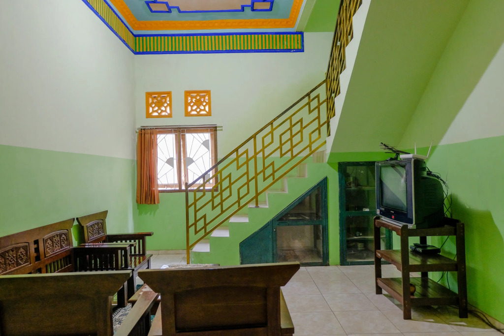 OYO 1689 Sumber Urip Family Homestay Syariah