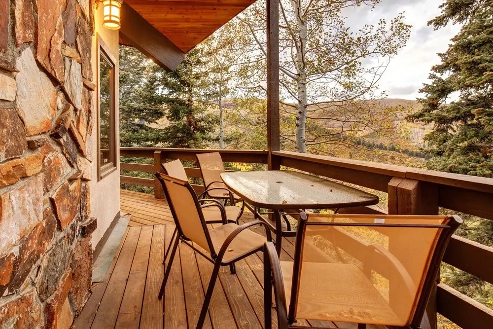 Abode At Ontario Lodge