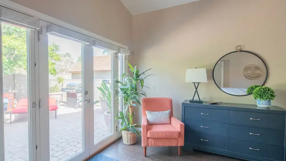 Scottsdale Gem W/pool in Private and Serene Yard!