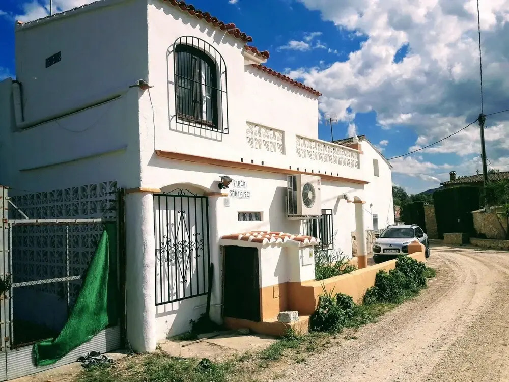 House With 3 Bedrooms in Oliva, With Terrace