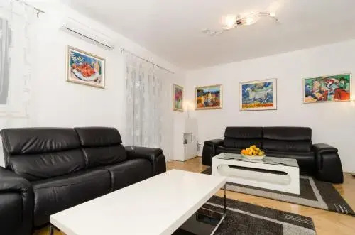 Apartment Iva 31