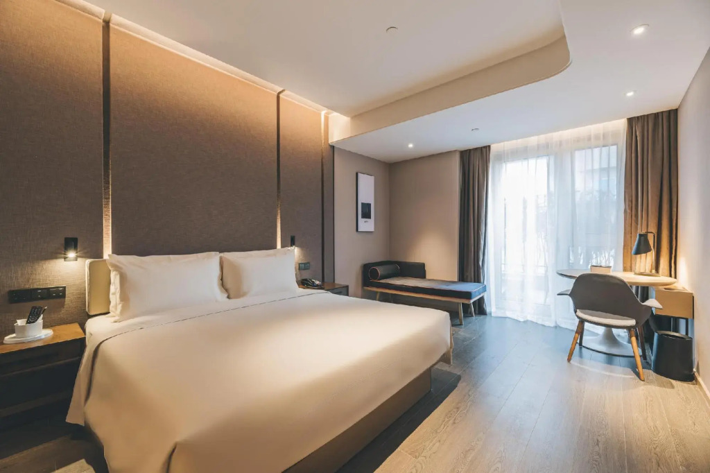 Atour Hotel Changning Xianxia Road, Shanghai