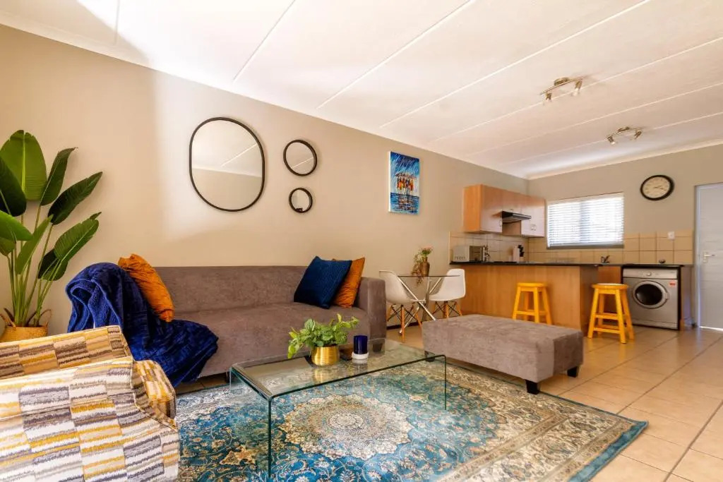 82 NOLE 2bed 2 bath apartment