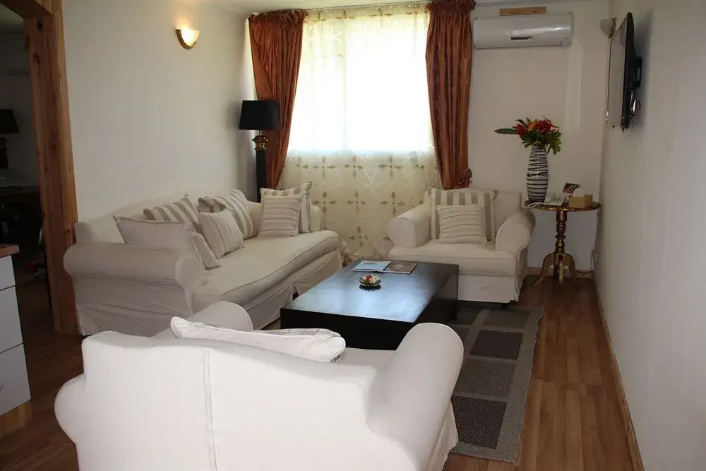 Retaj Moroni Hotel