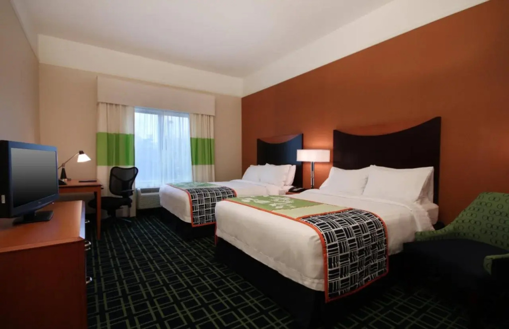 Fairfield Inn & Suites Mahwah