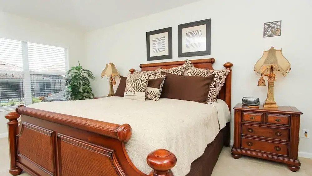 Villa 2505 Archfeld Windsor Hills