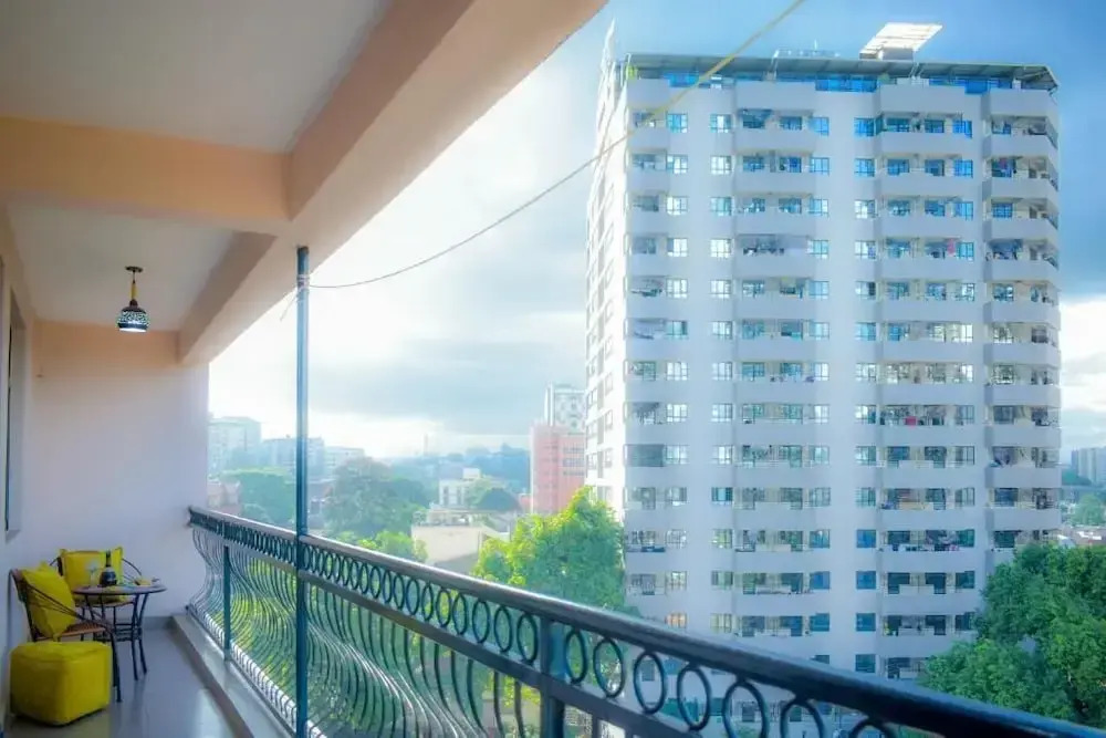 Lux Suites Lay Canon Apartments Ngara