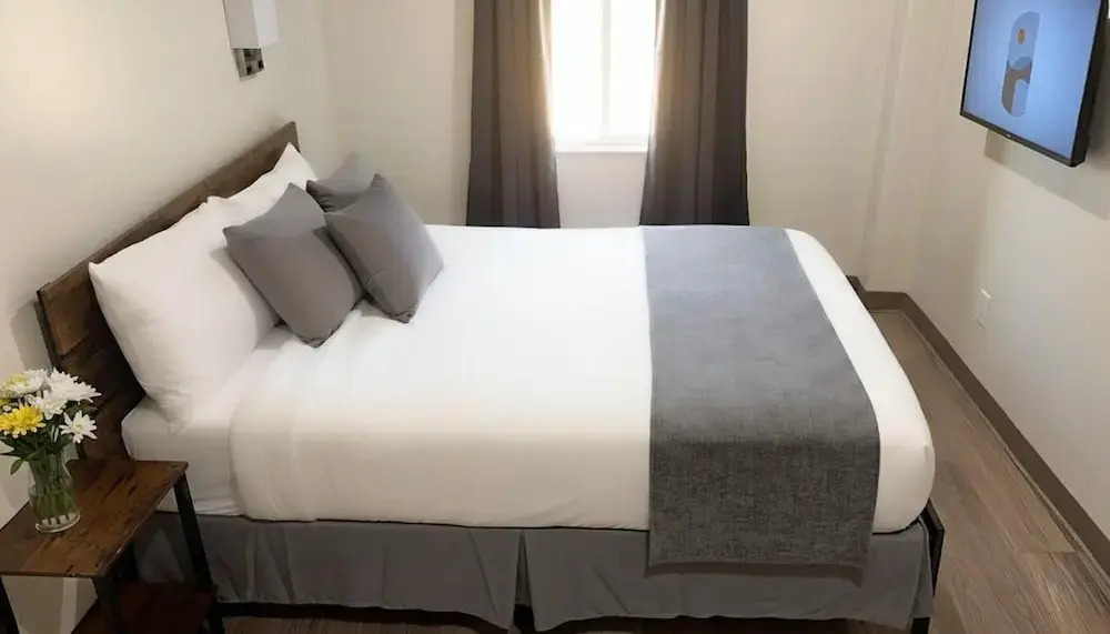 Nova Hotel JFK