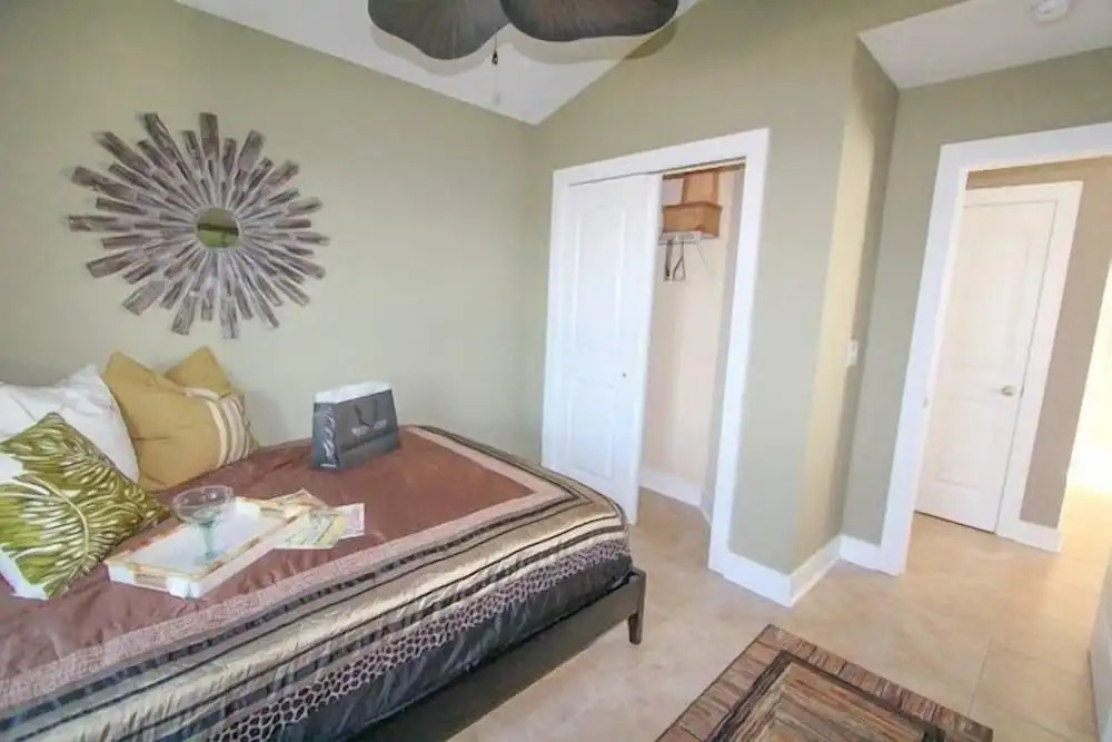 South Beach Cottages - 2716 Apartment 3
