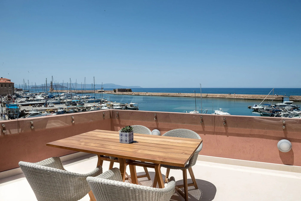 Avra Apartments Venetian Harbour