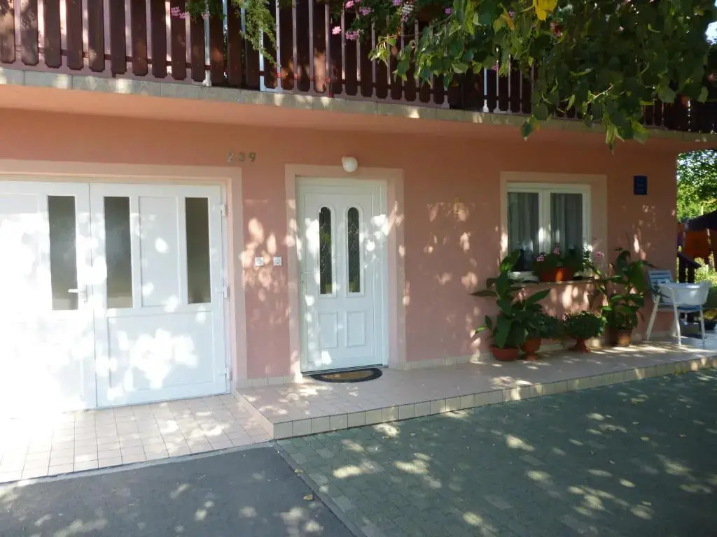 House Vukovic