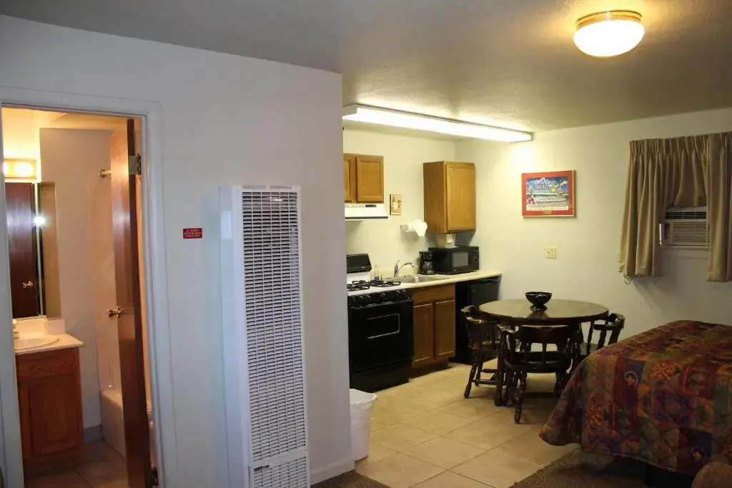 The Siesta Motel