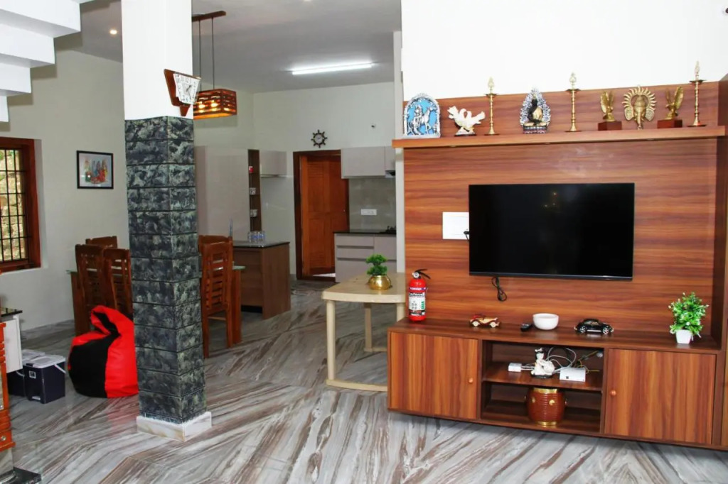 Airy Homestay Ooty by LexStays