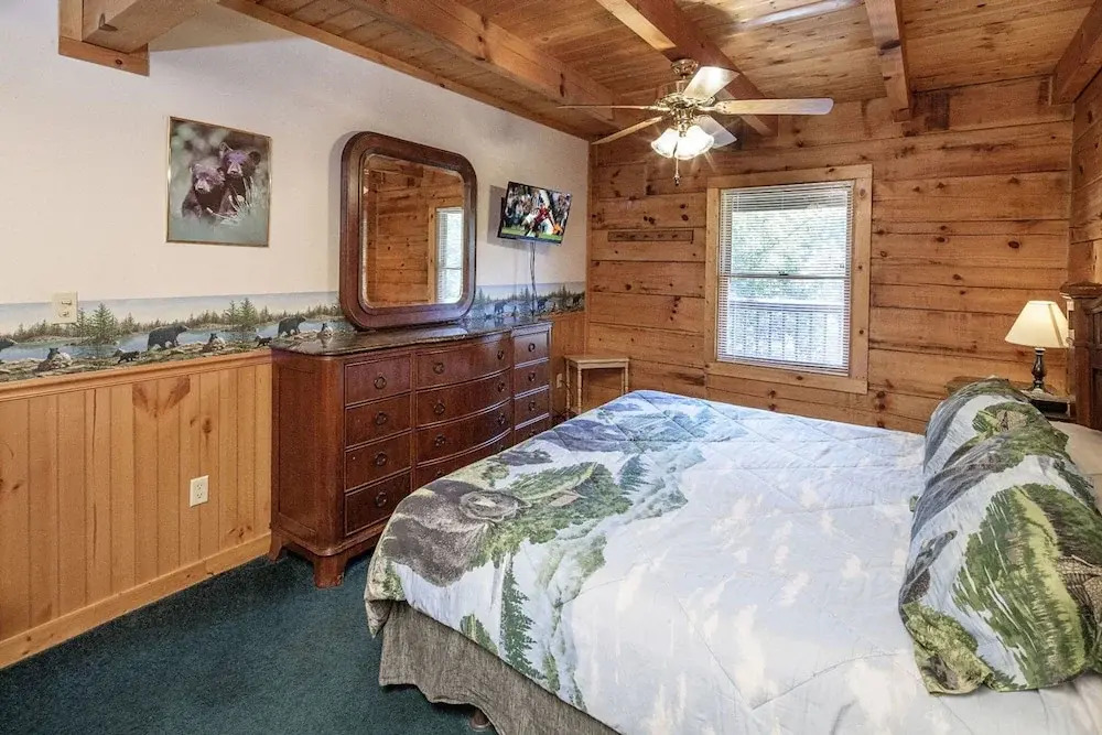 Bear Naked by Eagles Ridge Resort