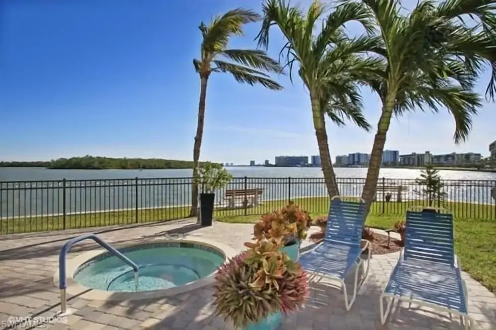 Windward Point #507
