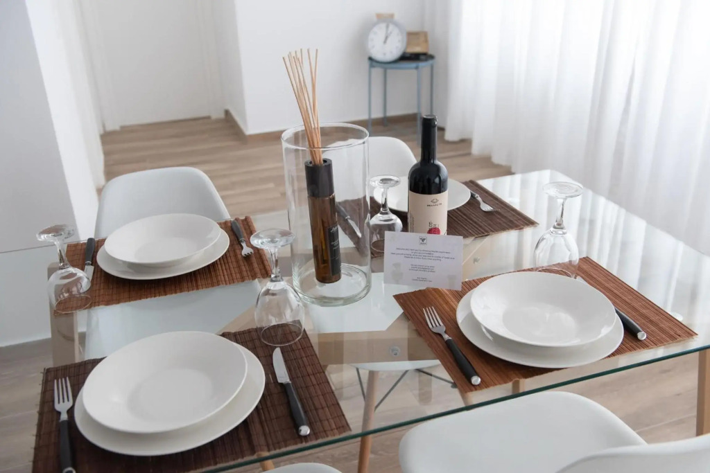 Stylish spacious apartment in Palaio Faliro (C1)