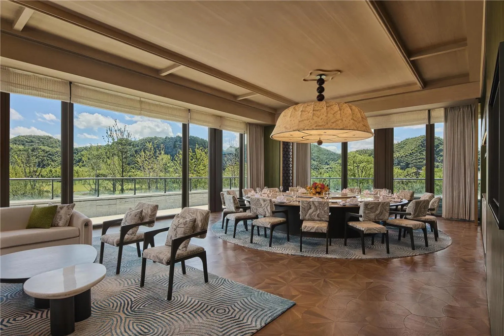 Shu Hua Hotel Tianmu Mountain, Curio Collection By Hilton