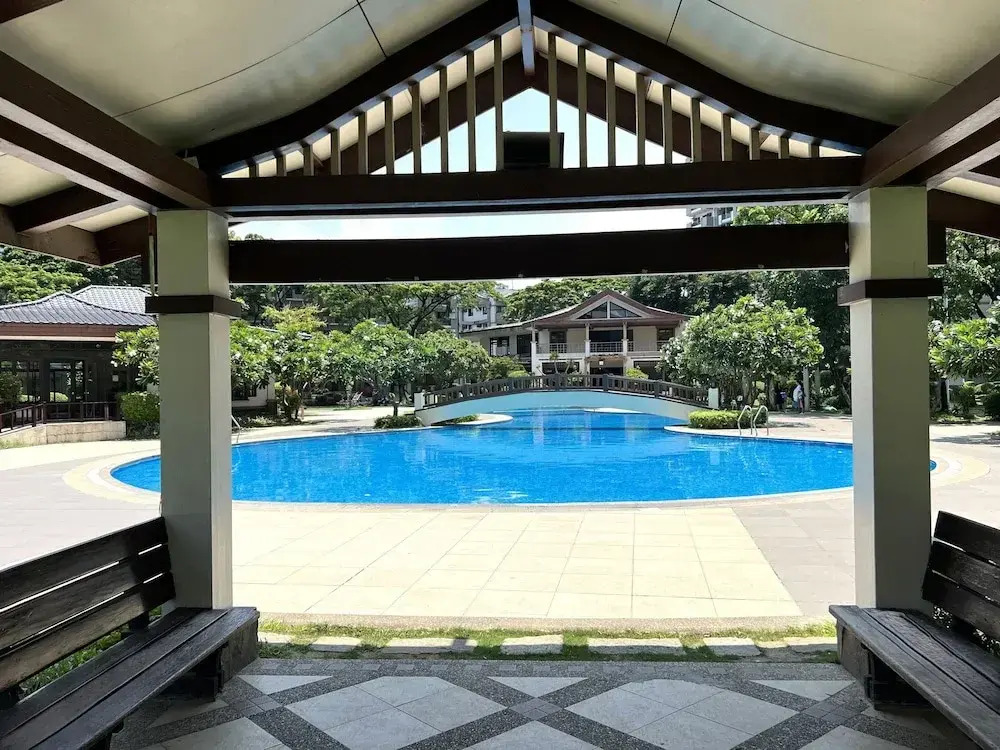 Rosewood Pointe Luxury Residences