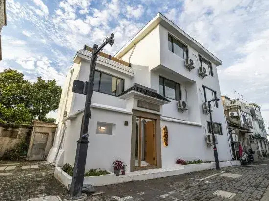 Zhenhe Homestay (Pingjiang Road Guanqian Street Branch)