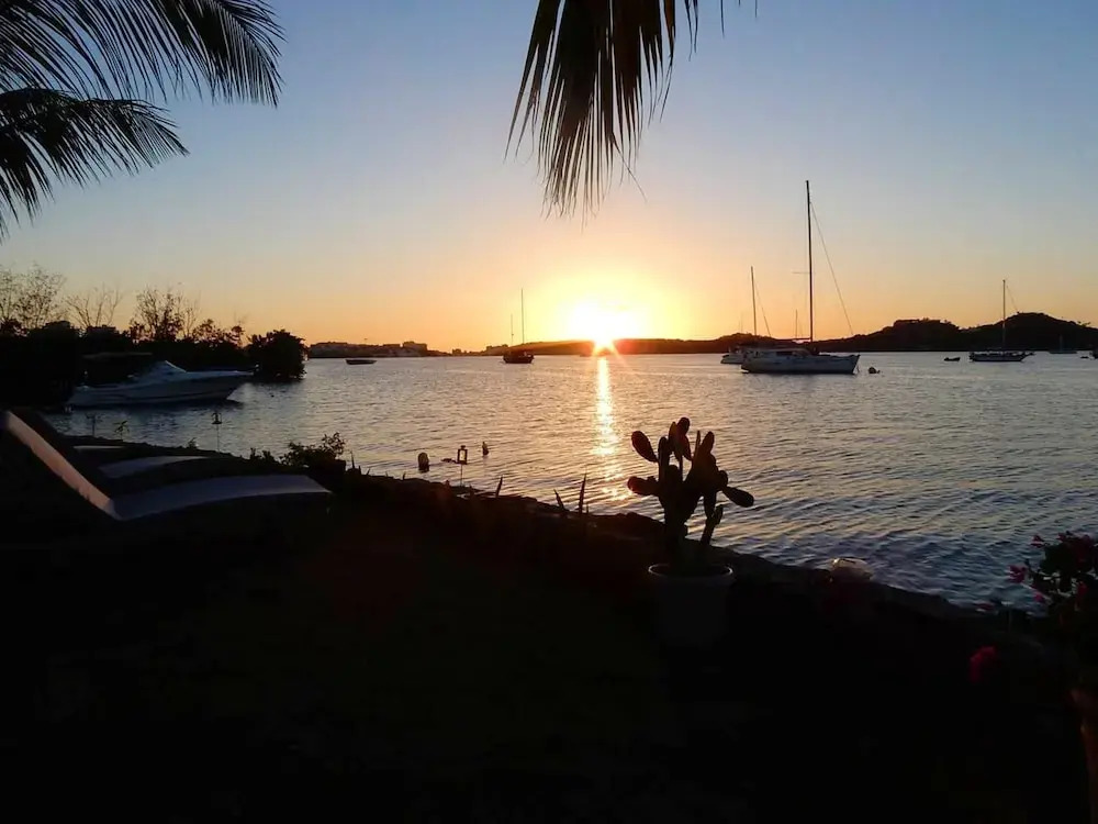 House with One Bedroom in Saint-Martin, with Wonderful Sea View, Furnished Garden And Wifi - 100 M From the Beach