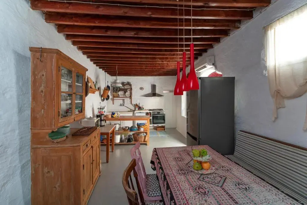 Casa Angelina Lindian House with large garden