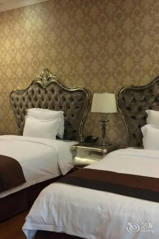 The Weston Hotel