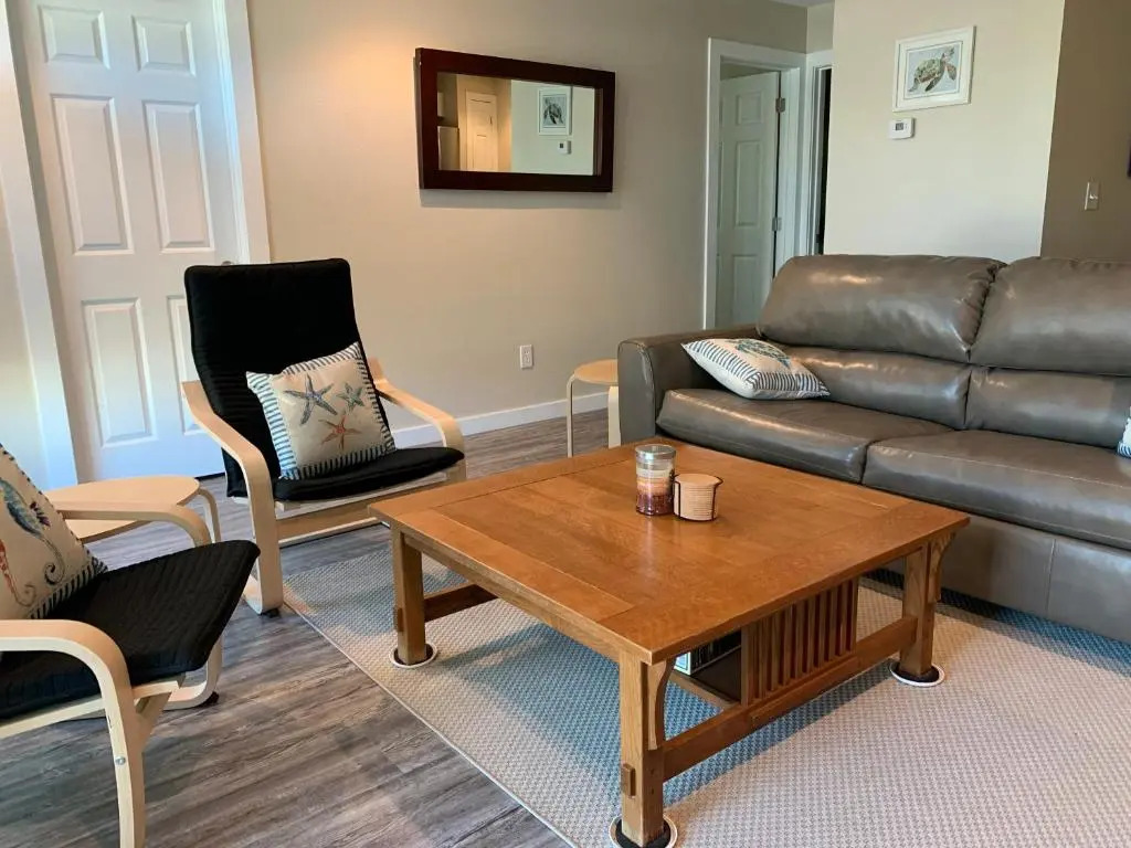 AH-E116 Newly Remodeled Condo, Ground Floor, Across From the Shared Pool