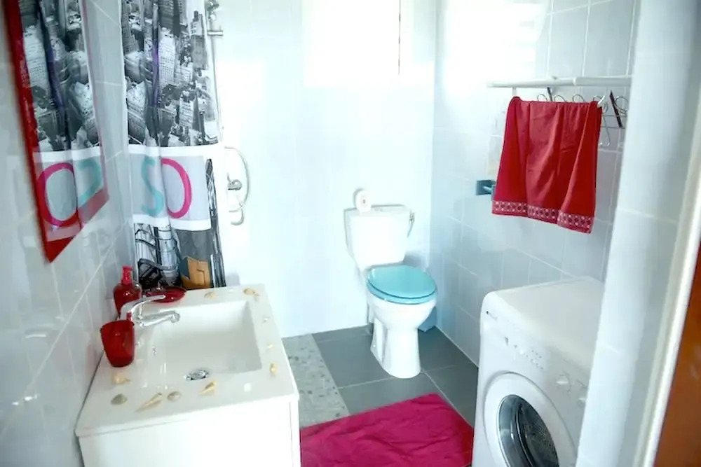 House With 2 Bedrooms in Saint François, With Pool Access, Enclosed Ga