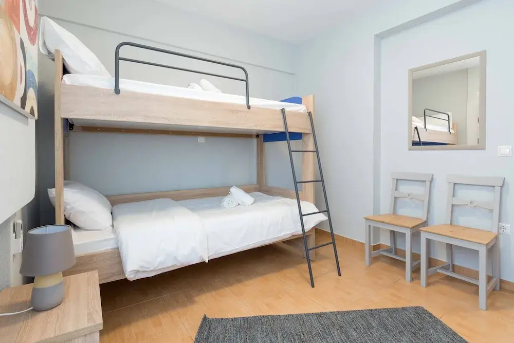 Demokratia apartment Pnyx Hill building