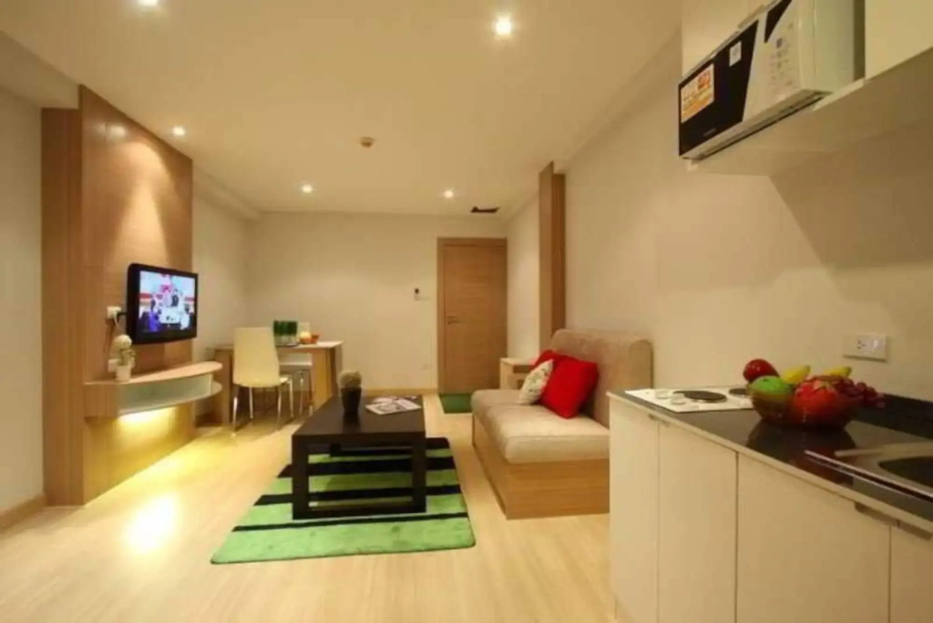Thonglor Suites