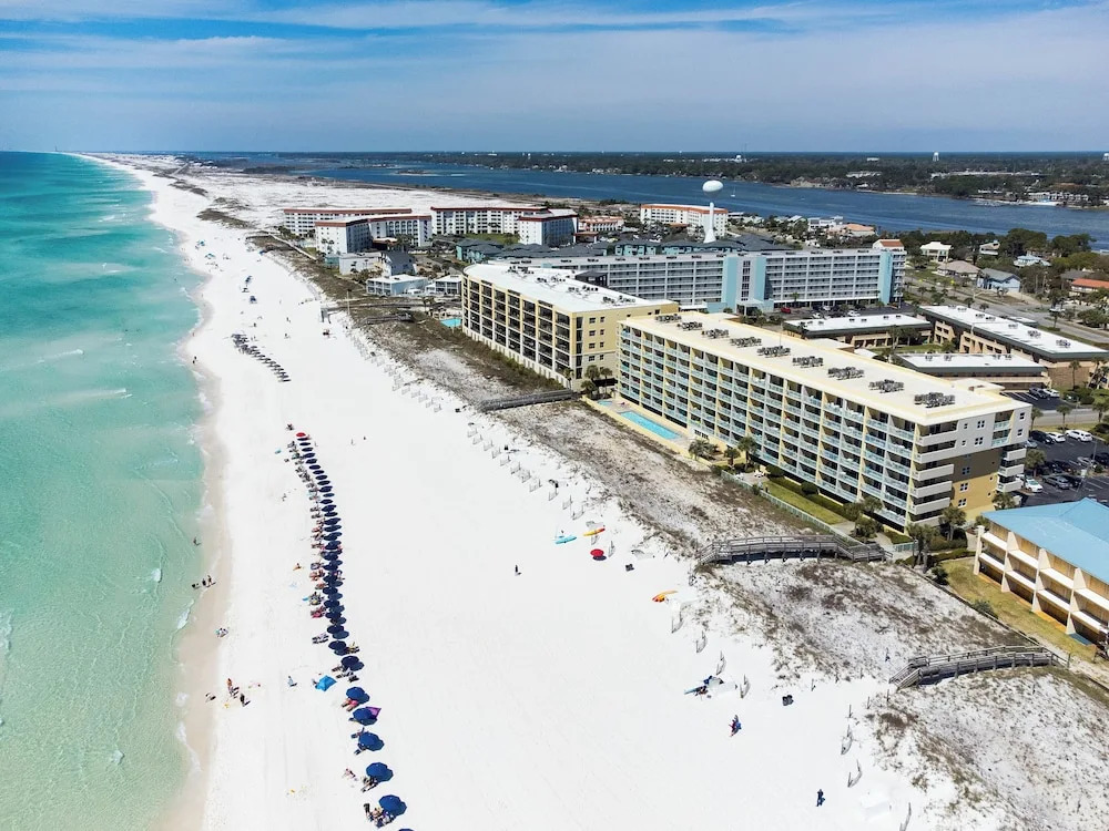 Pelican Isle 216 - Surfside Haven