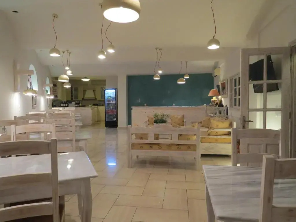 Villa Manos Hotel