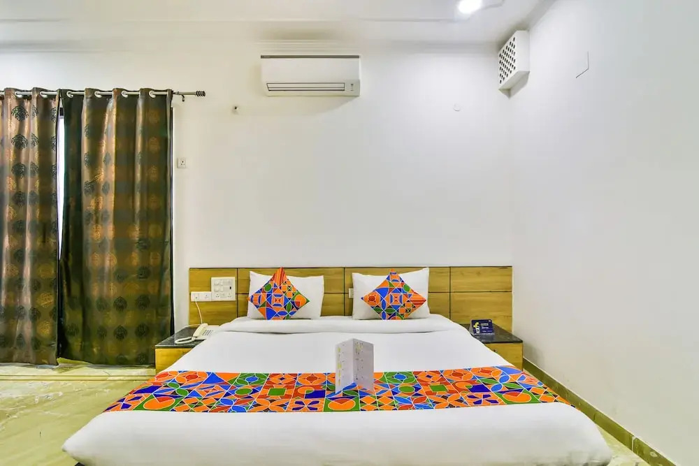 FabHotel Dee Novo Golf Course Road