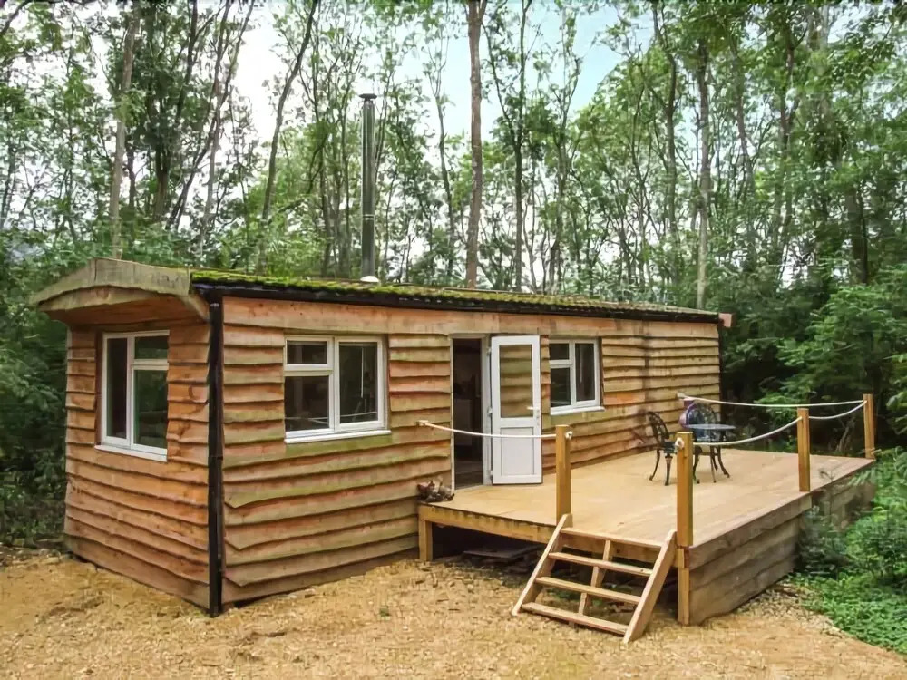 Waney Lodge