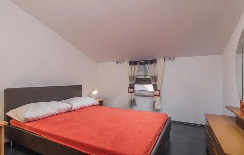Awesome Home in Labin With Wifi and 4 Bedrooms