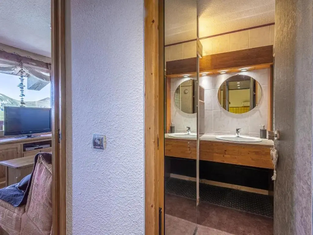 Appartement La Plagne-Tarentaise, 1 pièce, 4 personnes - FR-1-351-103