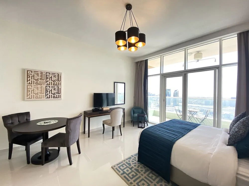 LuxBnB Ghalia Jumeirah Village Circle
