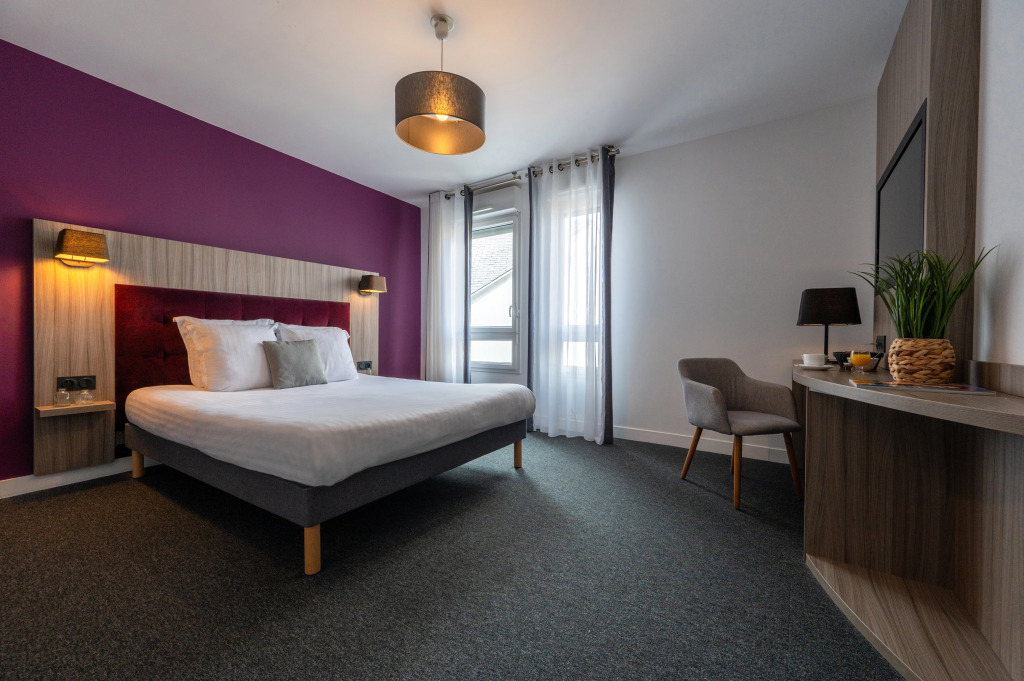 Nemea Appart Hotel Quai Victor Tours Centre