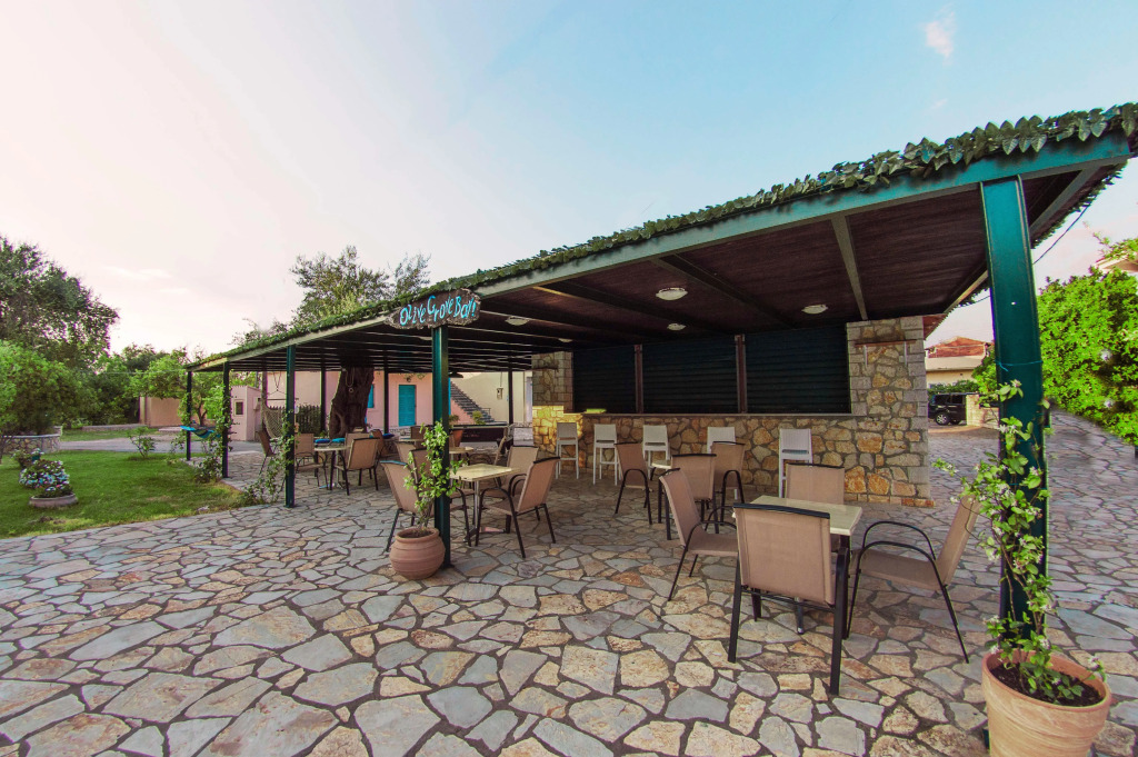 BOHOTEL Eleonas