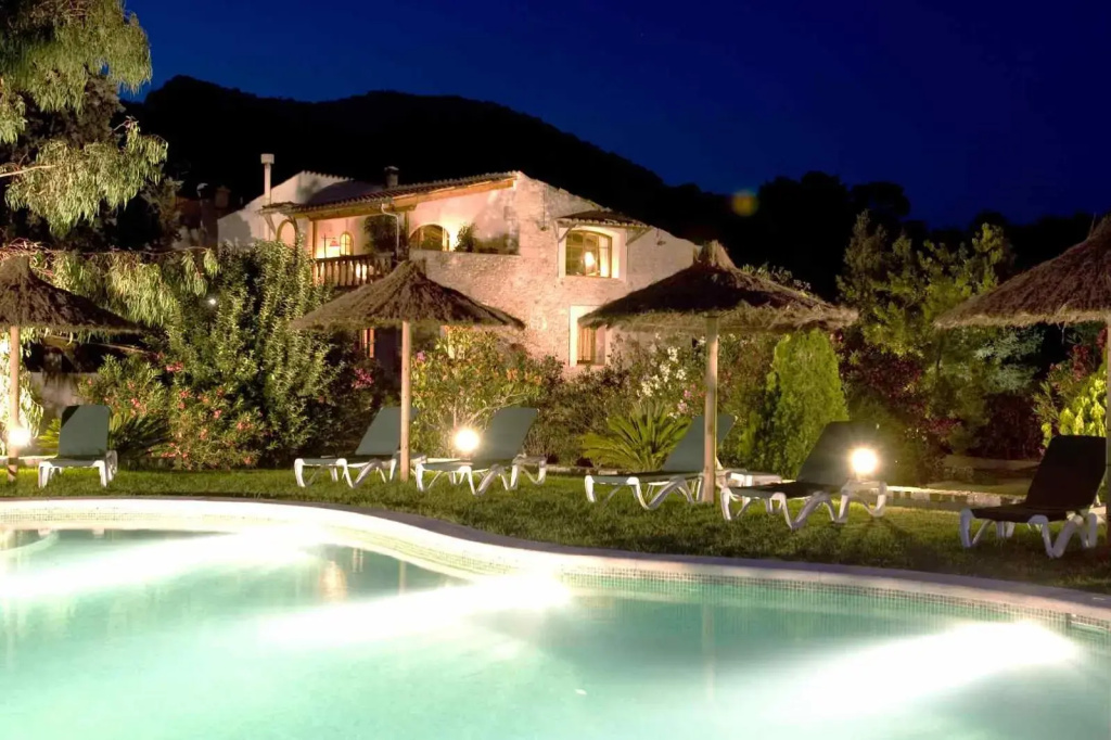 Hotel Rural Nou Dalt Muntanya