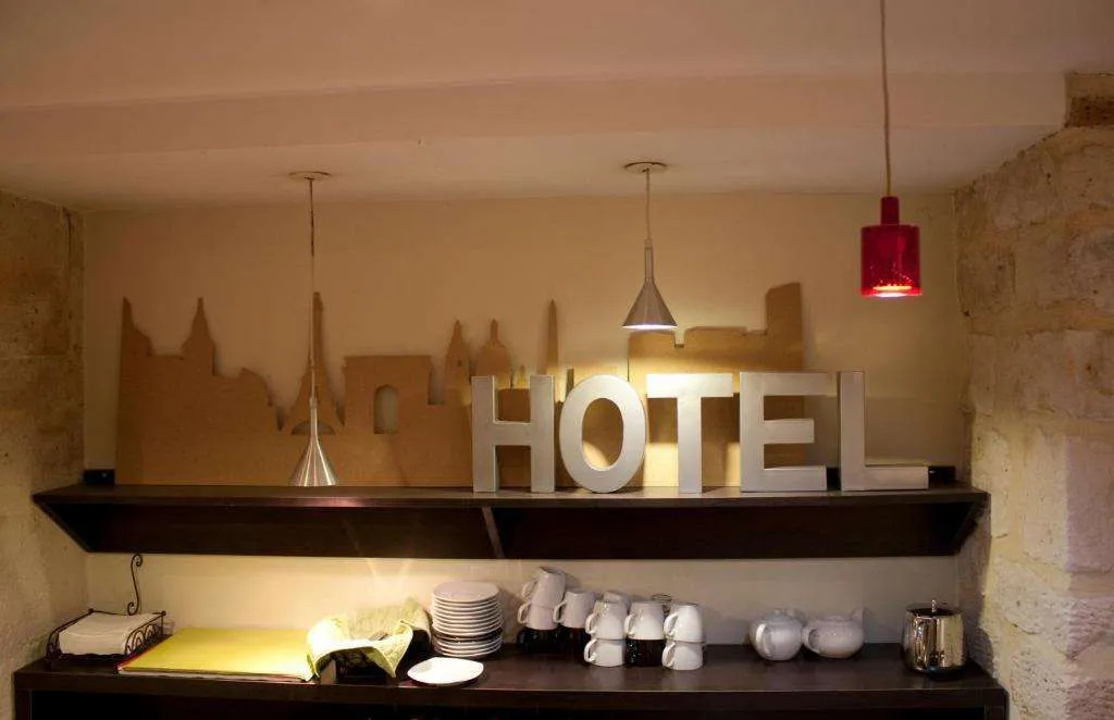 Hotel Cosmos