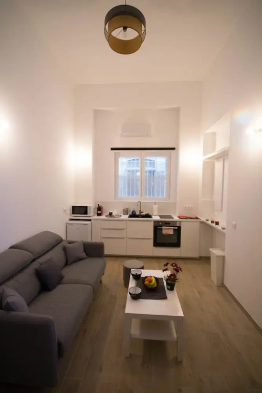 Duplex rénové proche vieux-port