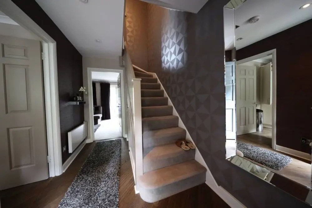 Luxurious 2 Bedroom House With Garden