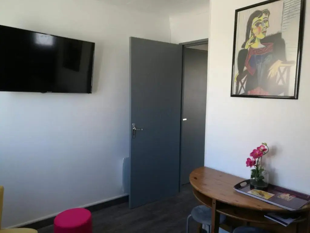 Le Moussaillon - F2 a 20 M de la Plage (Adults Only)
