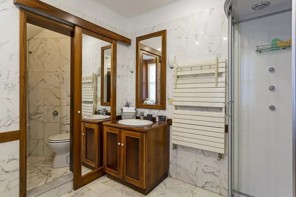 Flat 106M² 2 Bedrooms 1 Bathroom - Genoa