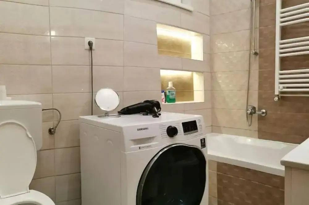 Oasis Apartments Isabella I